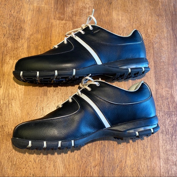 Nike Air Spikeless Golf Shoes - Picture 6 of 9